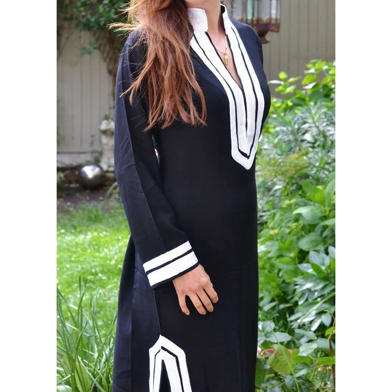 Black Moroccan Cotton Kaftan with White Embroidery - Mariam Style