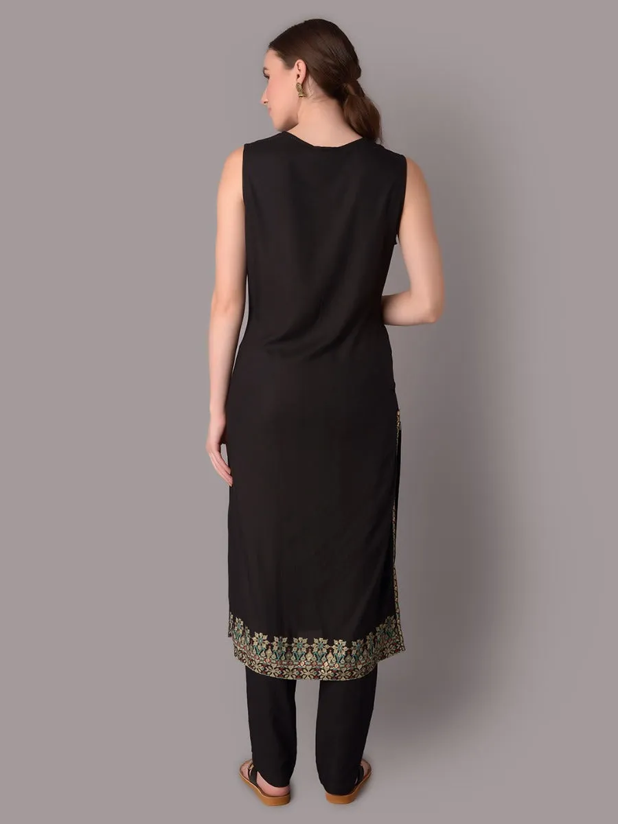 Women Black Kurta With Trouser